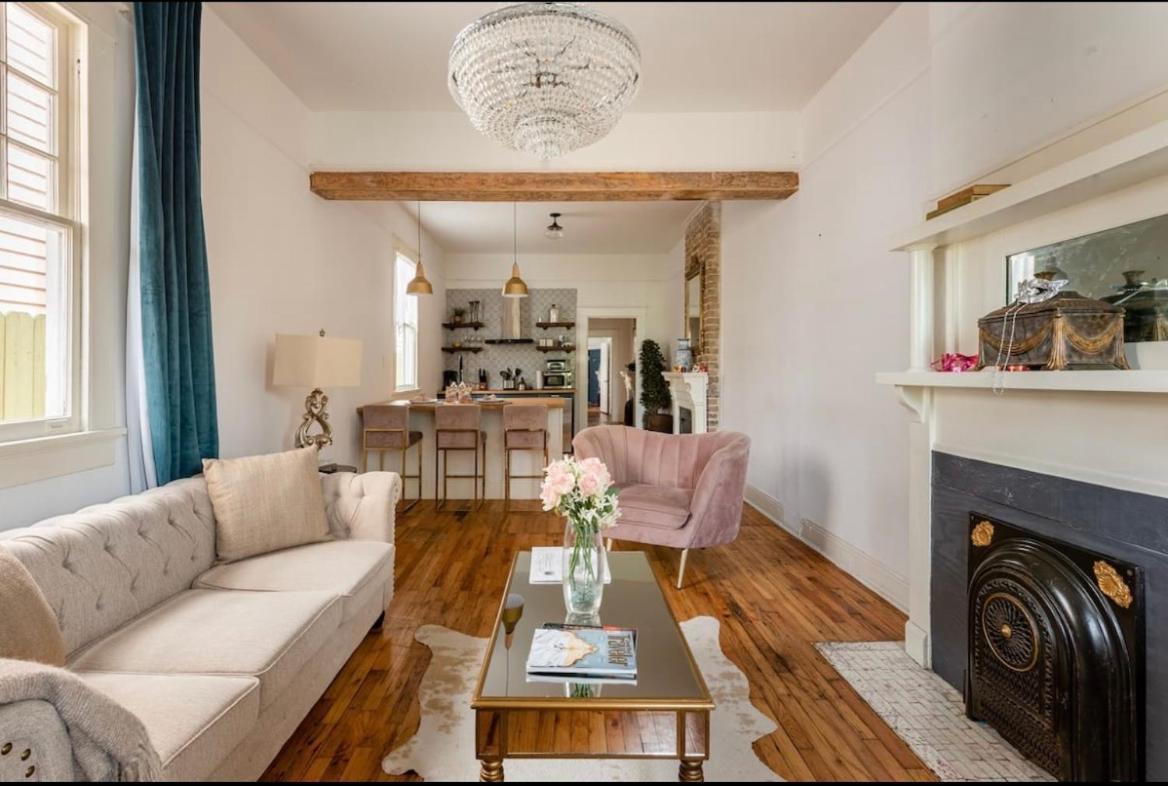 Elegant Renovated House With Relaxing Courtyard Villa New Orleans Exteriör bild