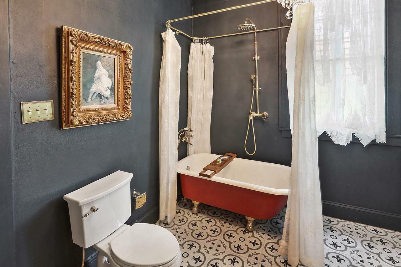 Elegant Renovated House With Relaxing Courtyard Villa New Orleans Exteriör bild