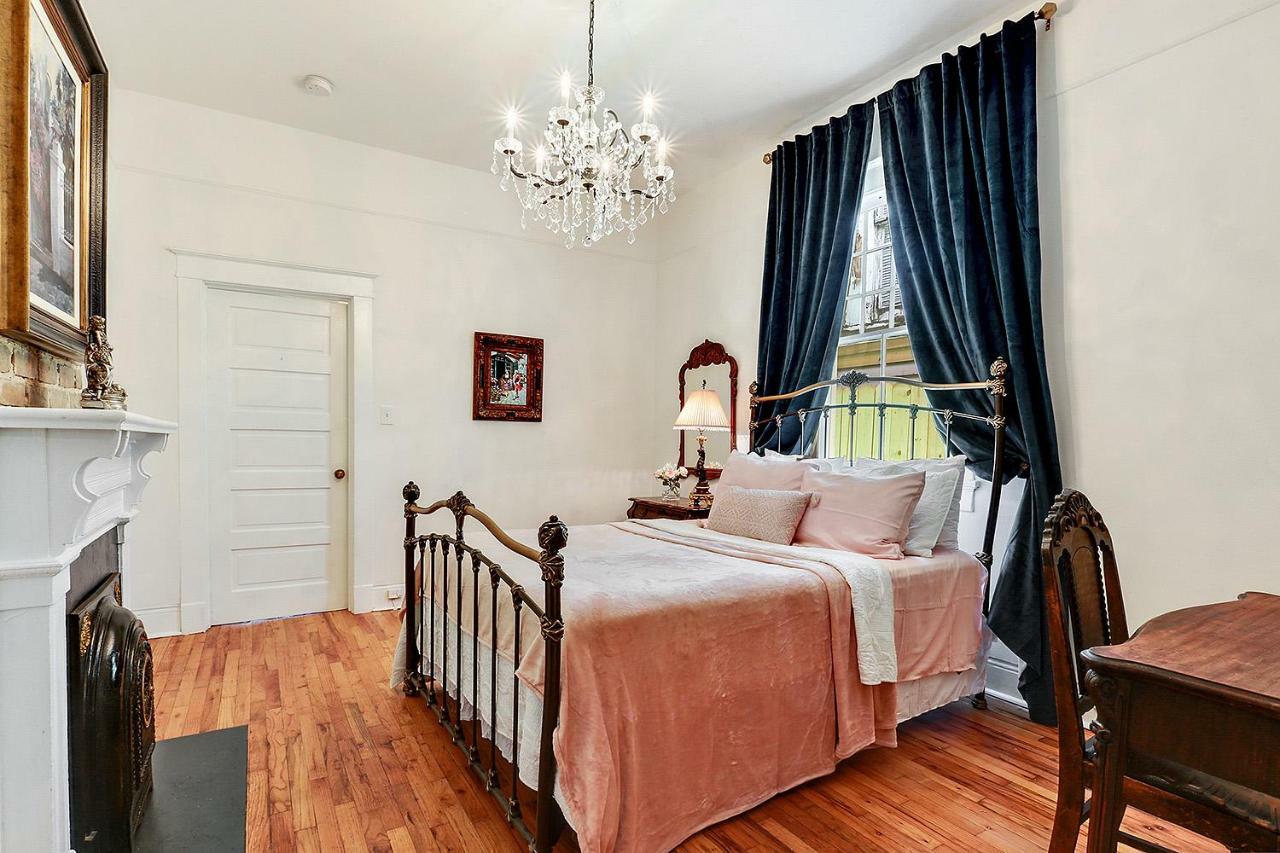 Elegant Renovated House With Relaxing Courtyard Villa New Orleans Exteriör bild
