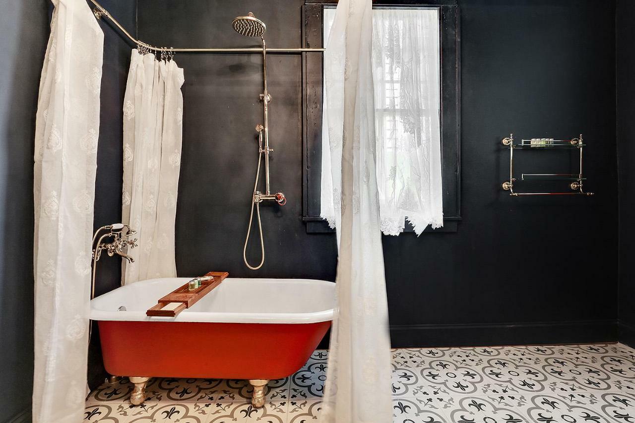 Elegant Renovated House With Relaxing Courtyard Villa New Orleans Exteriör bild