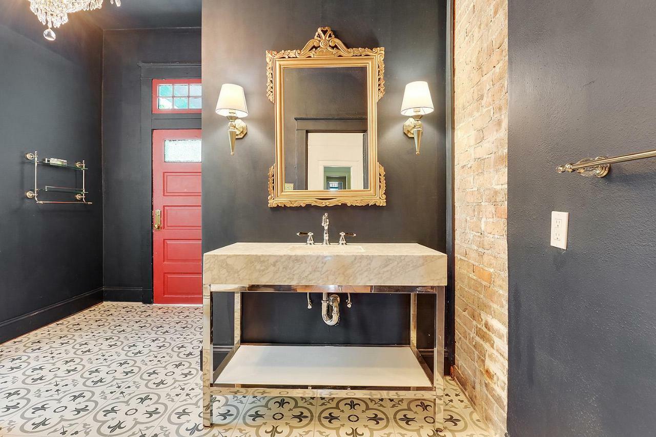 Elegant Renovated House With Relaxing Courtyard Villa New Orleans Exteriör bild